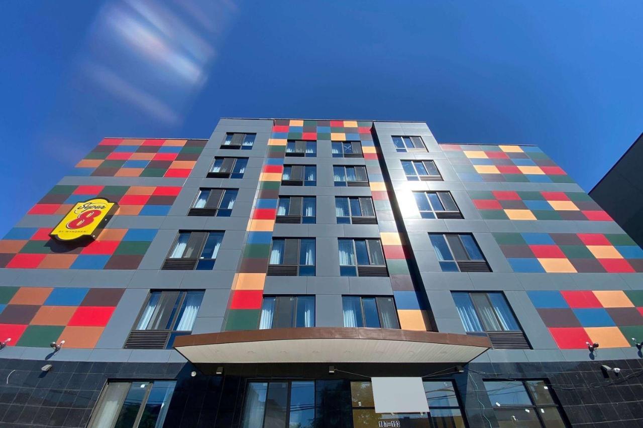 Hotel Super 8 By Wyndham Brooklyn Williamsburg New York Exteriér fotografie